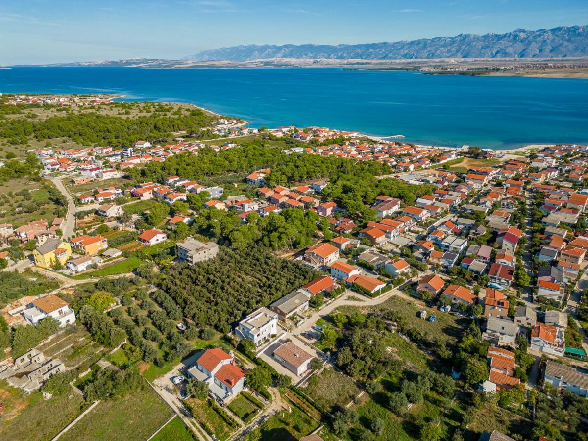 Apartmán Hibiskus App1 Vir Exteriér fotografie